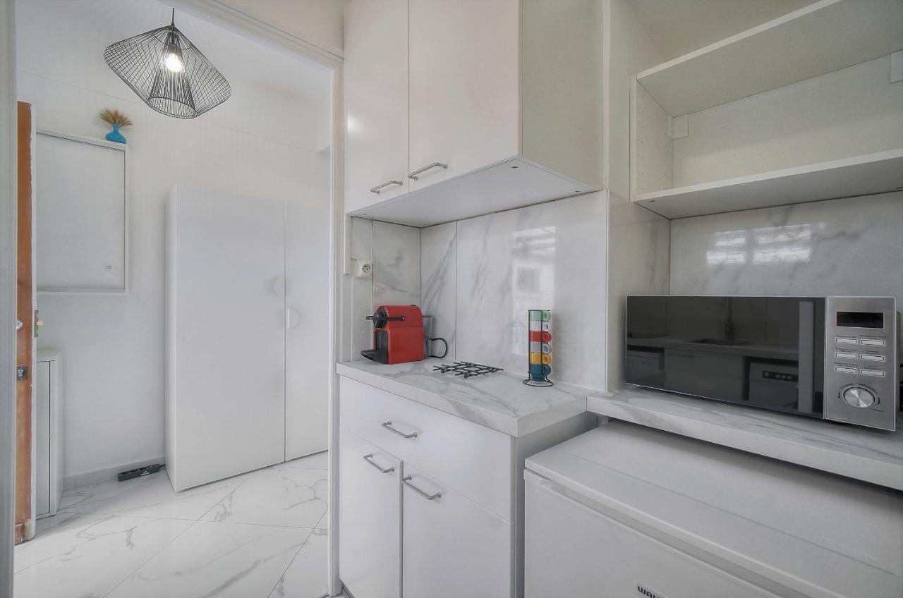 Studio Lumineux 200 M Des Plages A0B192 Cannes Exterior photo